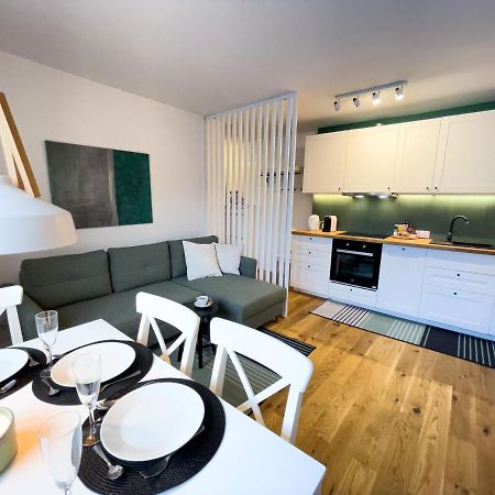 Urban Apartments Cosy No 4, Free Private Parking, Self Check-In Chorzów Exteriér fotografie