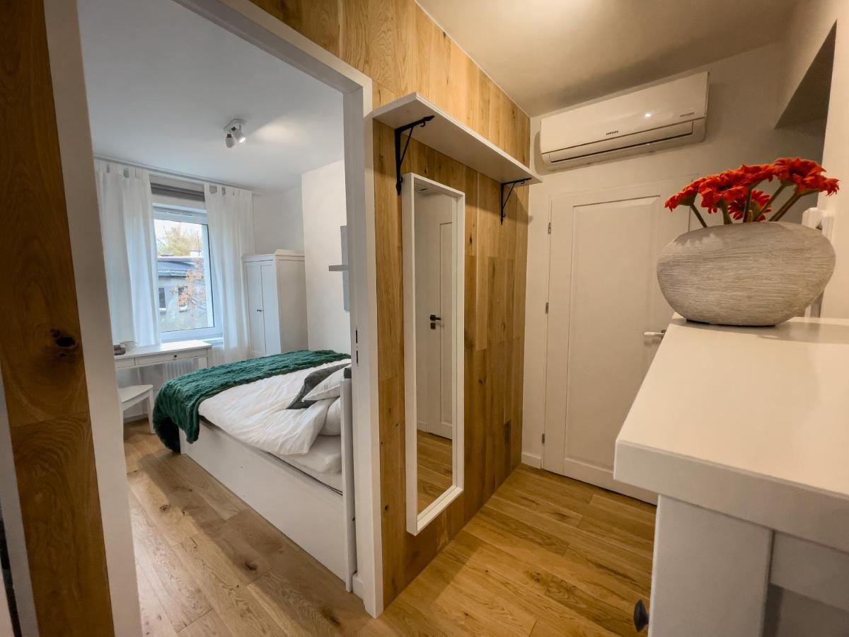Urban Apartments Cosy No 4, Free Private Parking, Self Check-In Chorzów Exteriér fotografie
